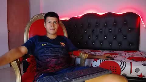 Bastian online show from October 16, 3:25 am