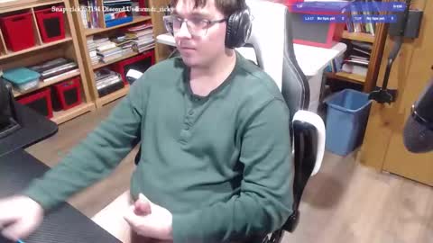 Ricky online show from December 20, 2:46 pm