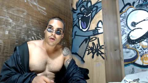 Justin online show from February 19, 12:30 am