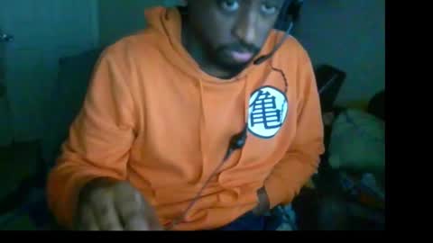 rocker n queen online show from December 22, 7:21 pm