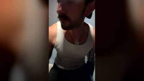 bchase89 online show from April 22, 7:03 am