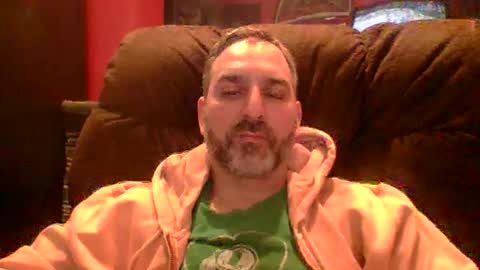 beardedambition online show from March 9, 2:05 am