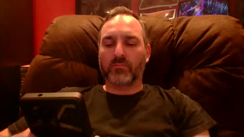 beardedambition online show from April 15, 9:37 pm