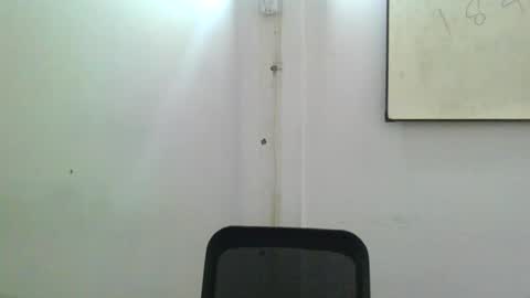 bearjawa online show from July 27, 7:37 am