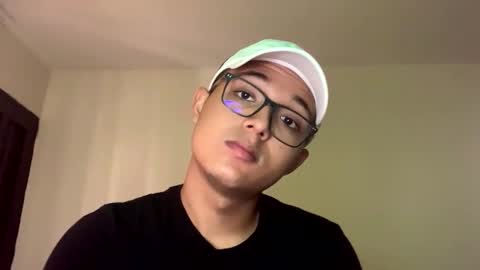 milub online show from March 12, 4:37 pm