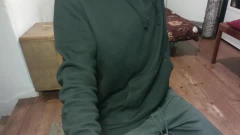 beautifulworld33 online show from March 5, 12:38 am