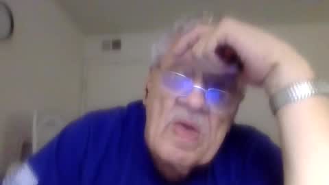 Snapshot of beautytomyeyes chatting on March 7, 2:36 am beautytomyeyes online show from March 7, 2:36 am