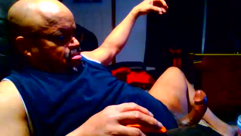 BEEF69DOG online show from April 26, 1:25 am