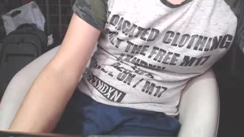 benijamin online show from February 17, 10:25 pm