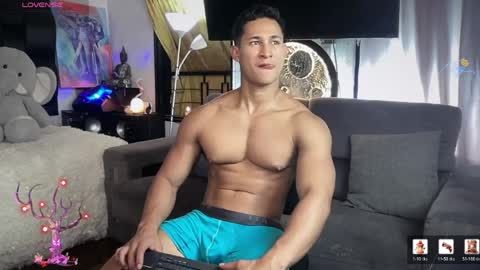 benjamincooperk online show from June 4, 6:41 am
