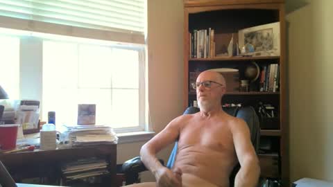 benstrokinit2 online show from May 14, 7:23 pm