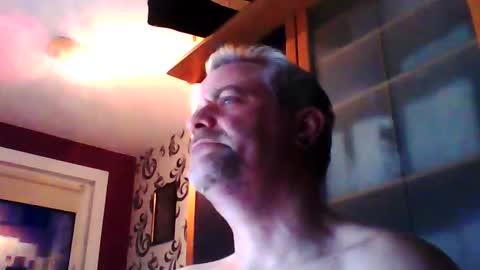 berlinaer online show from February 21, 4:59 pm