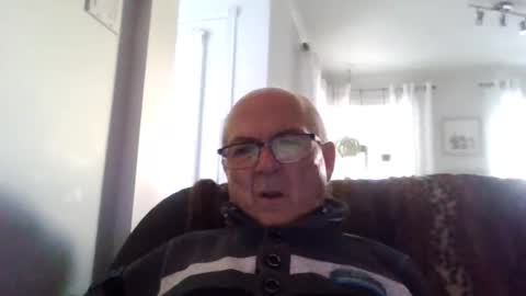 bernard1102 online show from April 14, 10:31 pm