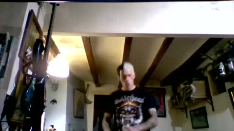 bernichaos77 online show from March 17, 2:15 am