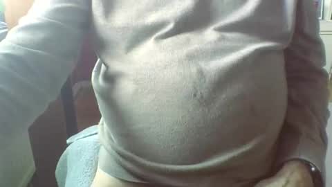 bestmann979994 online show from March 19, 9:56 am