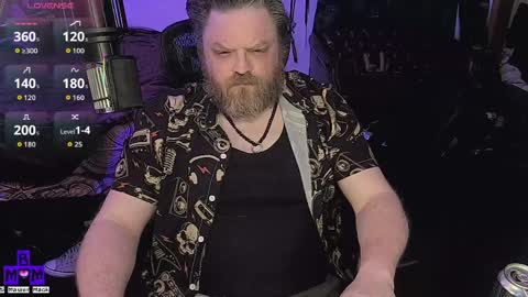 Bi Master Mack online show from March 28, 4:45 am