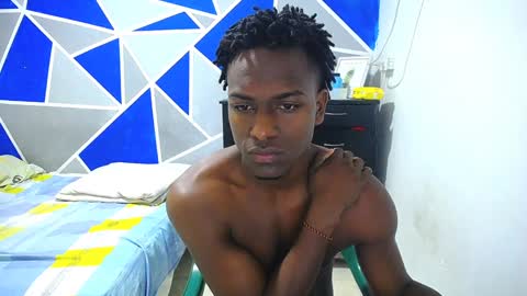 Snapshot of big_black11 chatting on February 4, 11:16 am big_black11 online show from February 4, 11:16 am