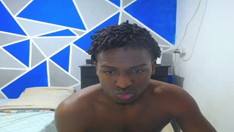 Snapshot of big_black11 chatting on March 6, 11:47 am big_black11 online show from March 6, 11:47 am