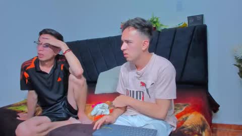 john and cris online show from September 16, 3:07 am