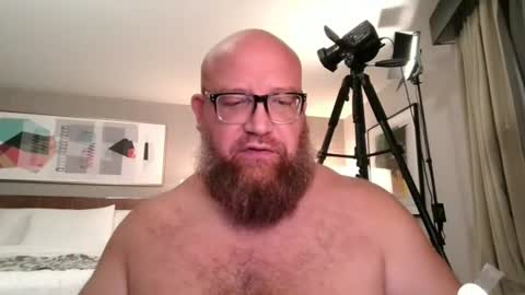 BigBear4Cuddles online show from July 4, 3:31 am