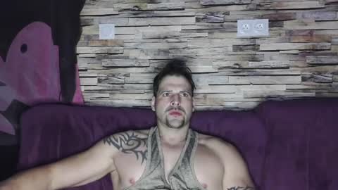 Bigboyband online show from March 2, 5:33 am