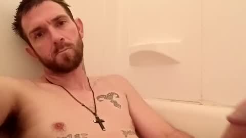 bigbradley502 online show from November 10, 9:20 pm