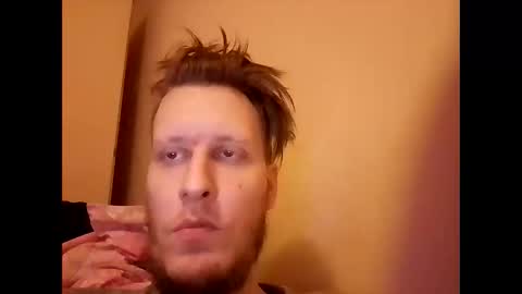 Snapshot of bigcock4009 chatting on February 1, 9:19 pm bigcock4009 online show from February 1, 9:19 pm