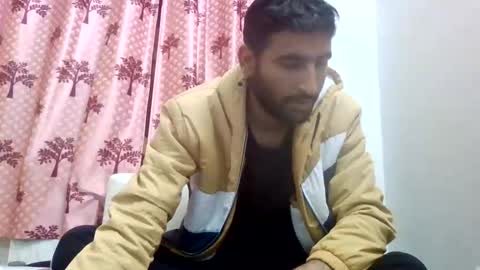 akash online show from February 3, 8:52 am