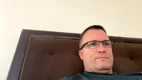 bigger22332233 online show from December 2, 4:07 pm