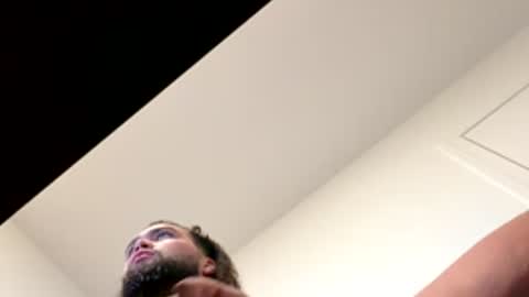 biggerthanasnicker online show from December 15, 1:30 pm