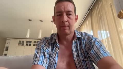 bigragazz21 online show from June 9, 7:54 am
