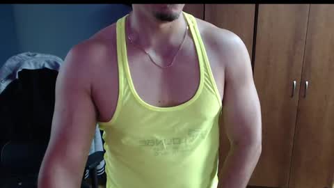 Snapshot of bigstud_007 chatting on October 11, 8:13 pm Andy online show from October 11, 8:13 pm