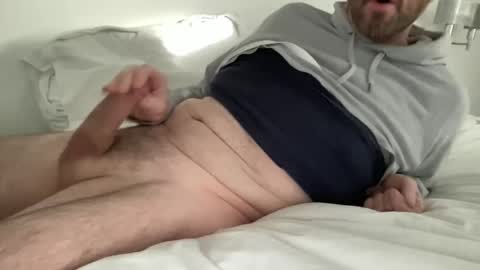 Snapshot of bigtallman chatting on January 10, 11:33 am tall boy online show from January 10, 11:33 am