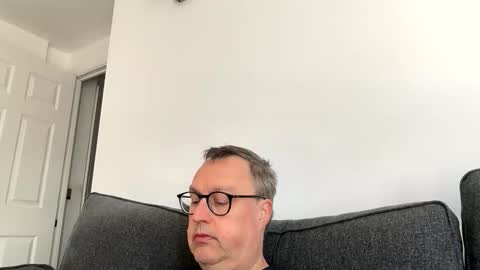 Just call me master online show from April 19, 8:47 am