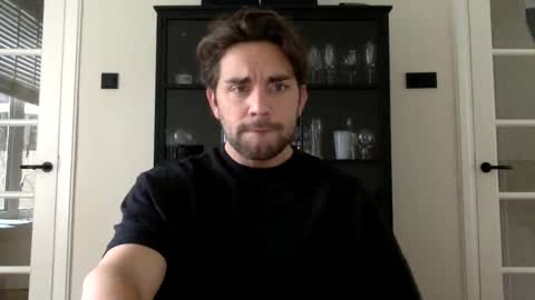 bikdig1 online show from January 19, 12:17 pm