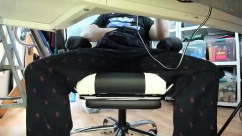 bisexualjay online show from February 5, 4:47 pm