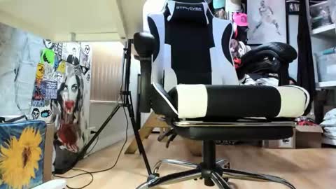 bisexualjay online show from March 29, 2:39 pm