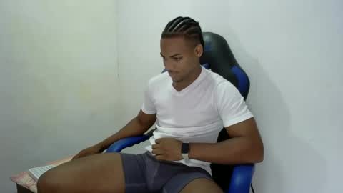 tu morenito online show from October 9, 3:50 pm