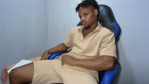 tu morenito online show from March 22, 1:10 am