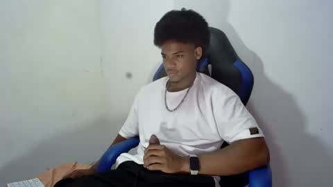 tu morenito online show from September 10, 5:11 pm