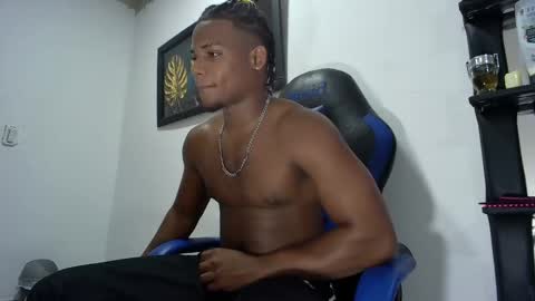 tu morenito online show from February 19, 6:00 pm