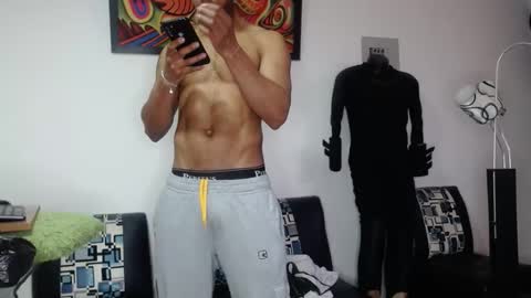 Snapshot of black_hot26 chatting on September 19, 5:24 pm black_hot26 online show from September 19, 5:24 pm