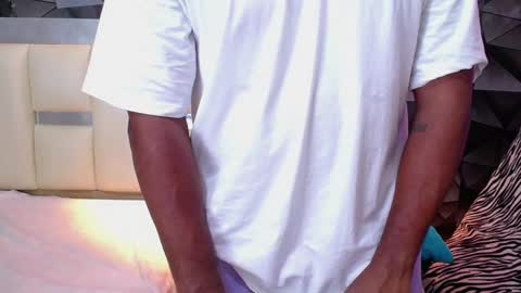 black_king_241 online show from January 21, 8:32 pm