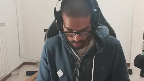 Master online show from March 5, 8:54 am