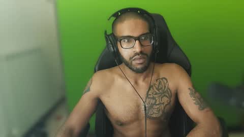 Master online show from February 4, 12:51 am