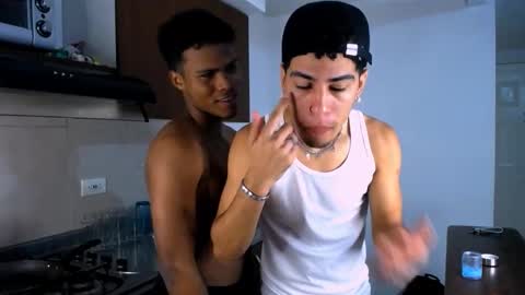 black_men9 online show from February 19, 3:14 am