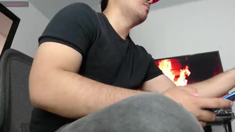 black_penis22 online show from October 10, 12:43 pm