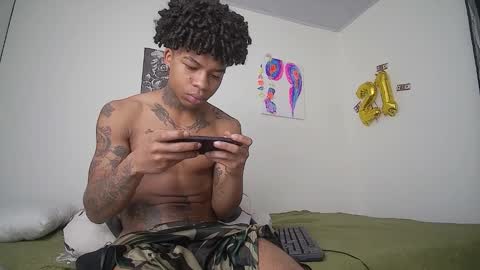 black_tentationx online show from December 14, 7:10 pm