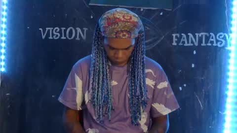 i am D.L online show from January 22, 11:01 am