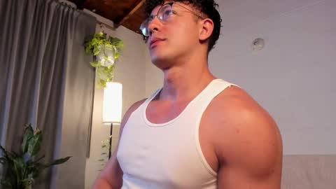 Blake Levi  Independent Model online show from February 21, 1:44 am